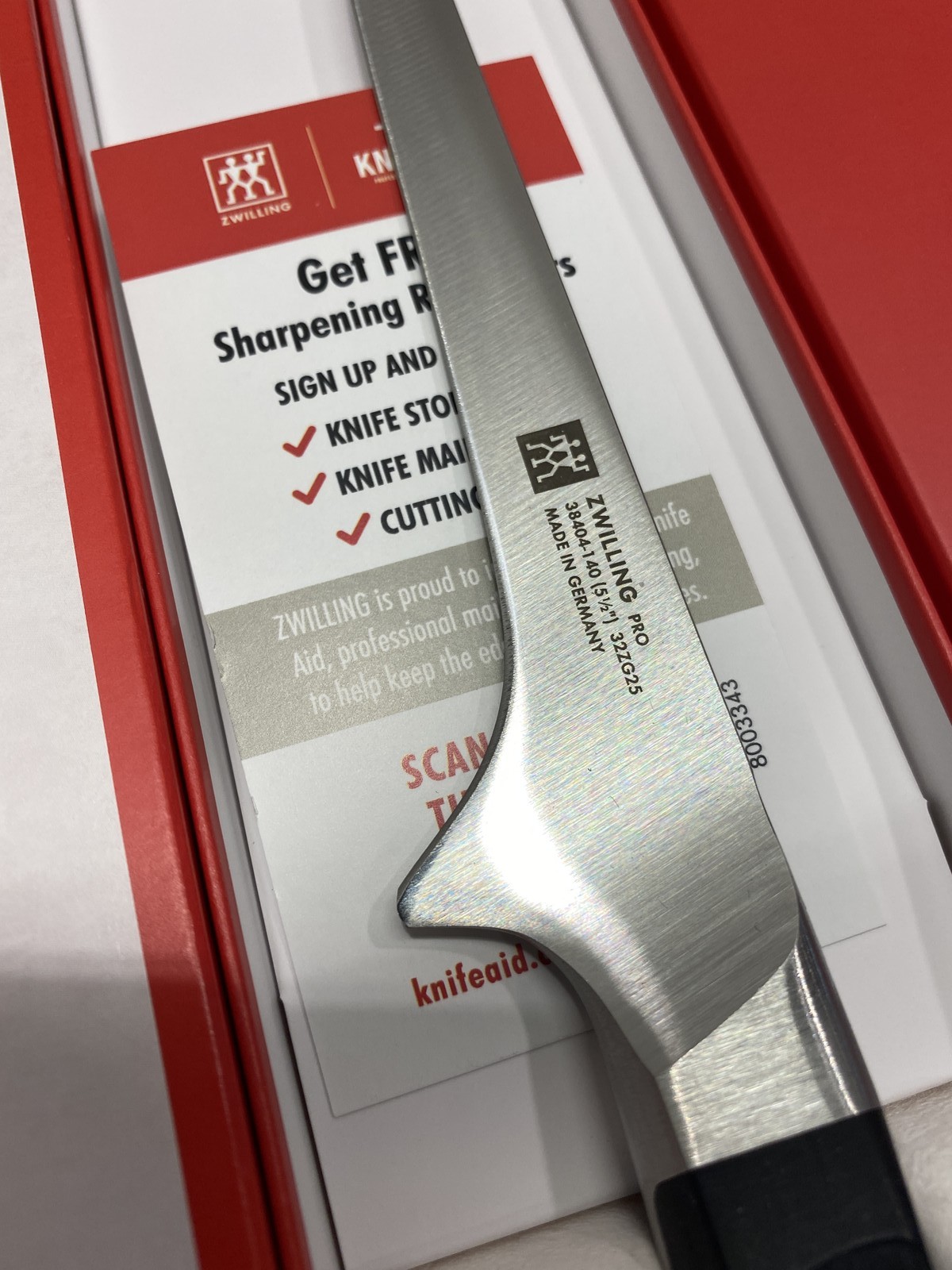Zwilling JA Henckels Pro 5.5in Flexible Boning Knife New