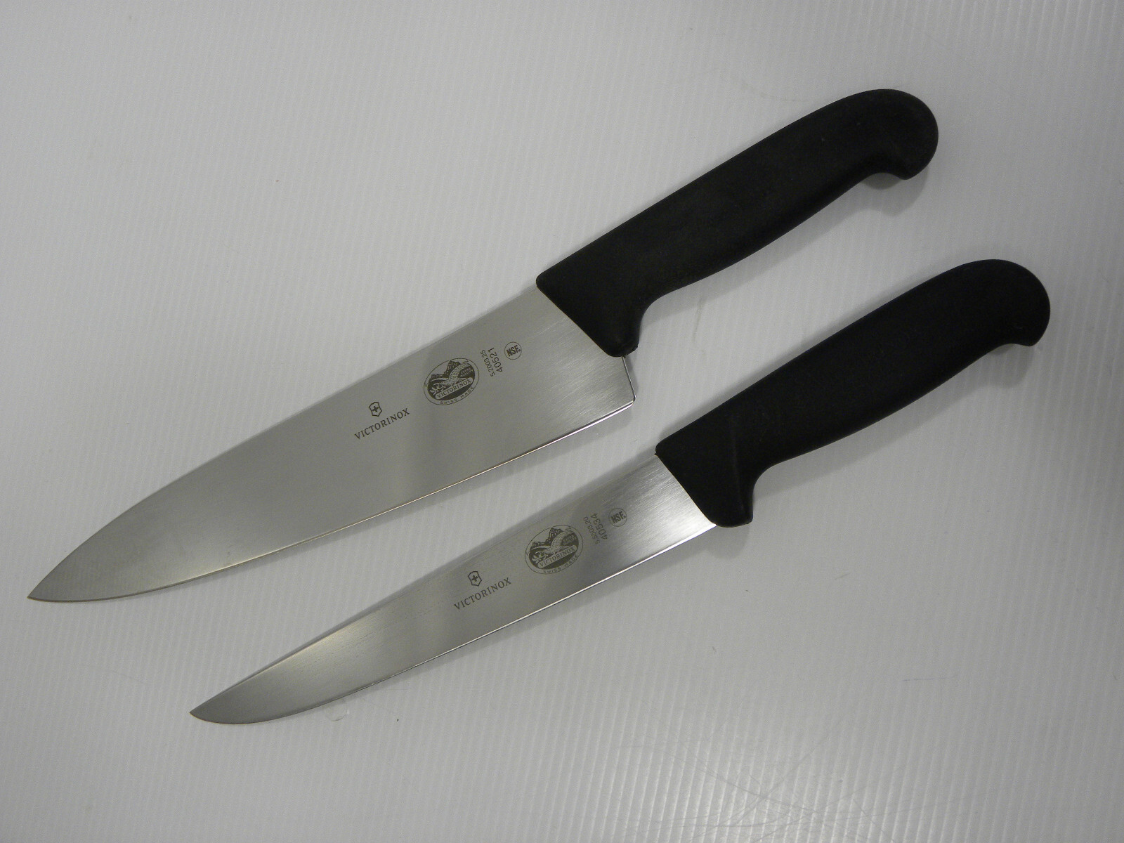 Swiss Made Victorinox Fibrox 10″ Chef’s Knife 40521 & Flank 8″ Knife 40534
