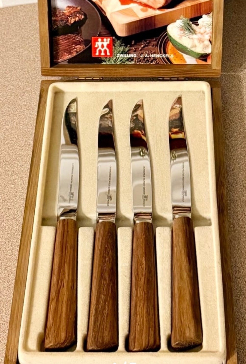 RARE JA Henckels Zwilling TEAK 4 Pc Steak Knife Set Wood Case Germany NEAR MINT
