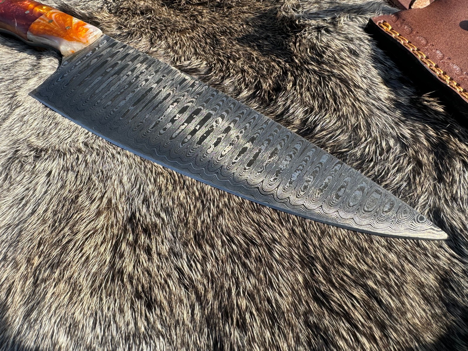 Hand-Forged Damascus Steel Chef Chef’s Knife Resin Handle Outdoor