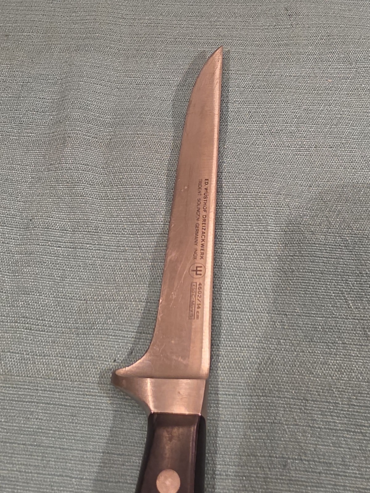 WUSTHOF 3 Knives & Sharpner 4582 20cm 4602 14cm Germany Read All.