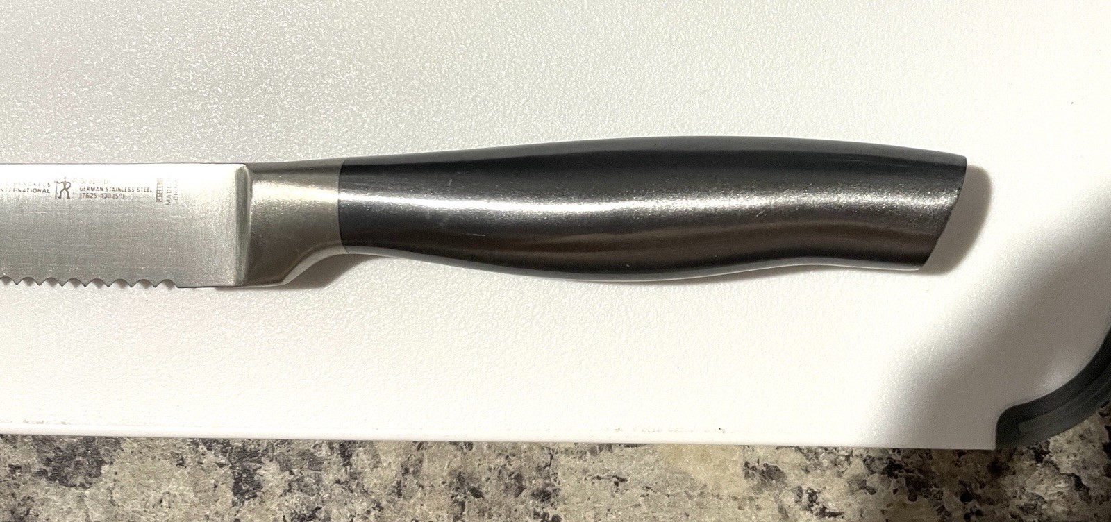 J.A. Henckels International Graphite 17625-130 5″ Serrated Utility Knife, EXC