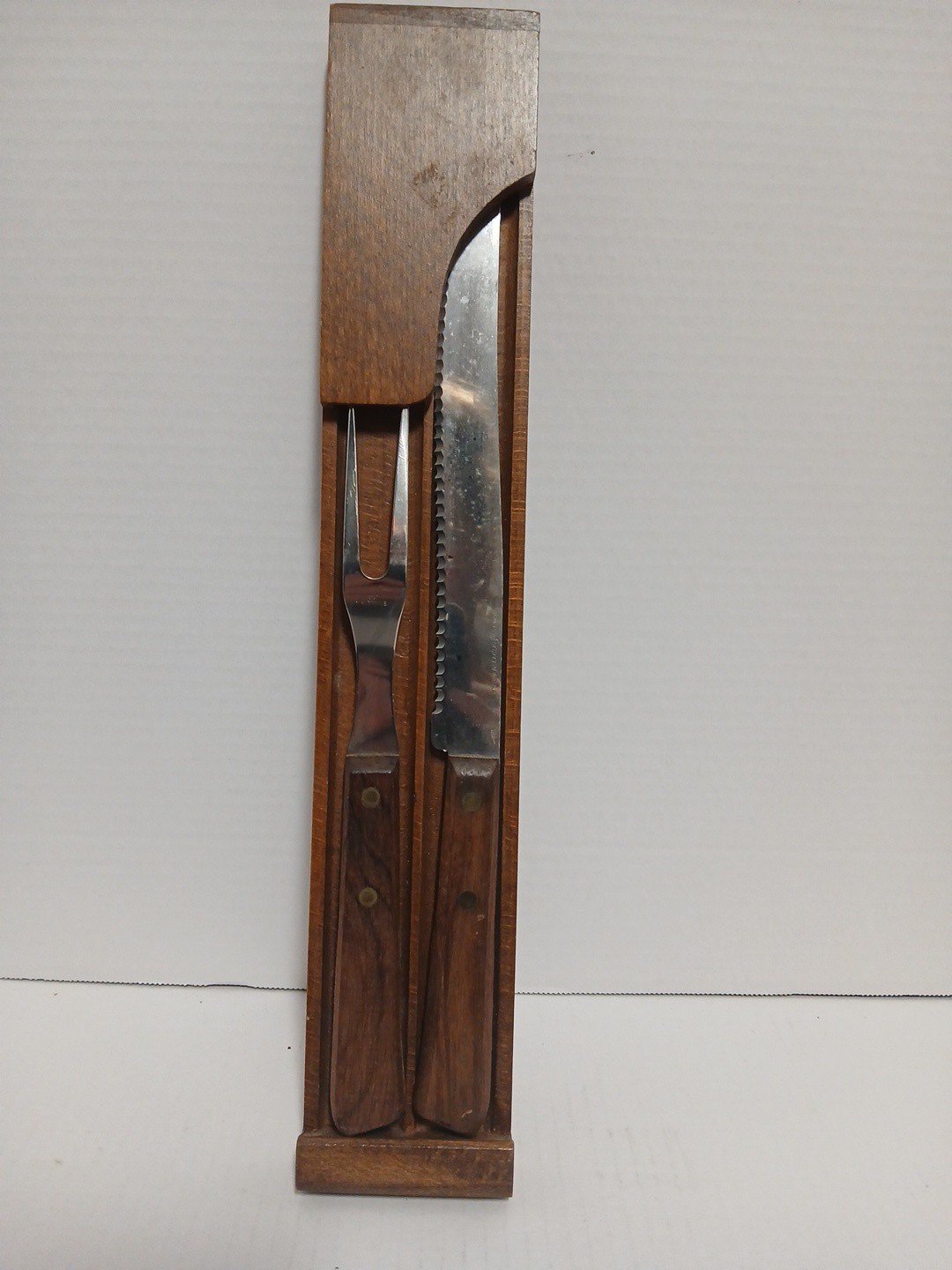 Vintage Forgecraft 2 Pc Carving Knife set & Wood wall mount USA made