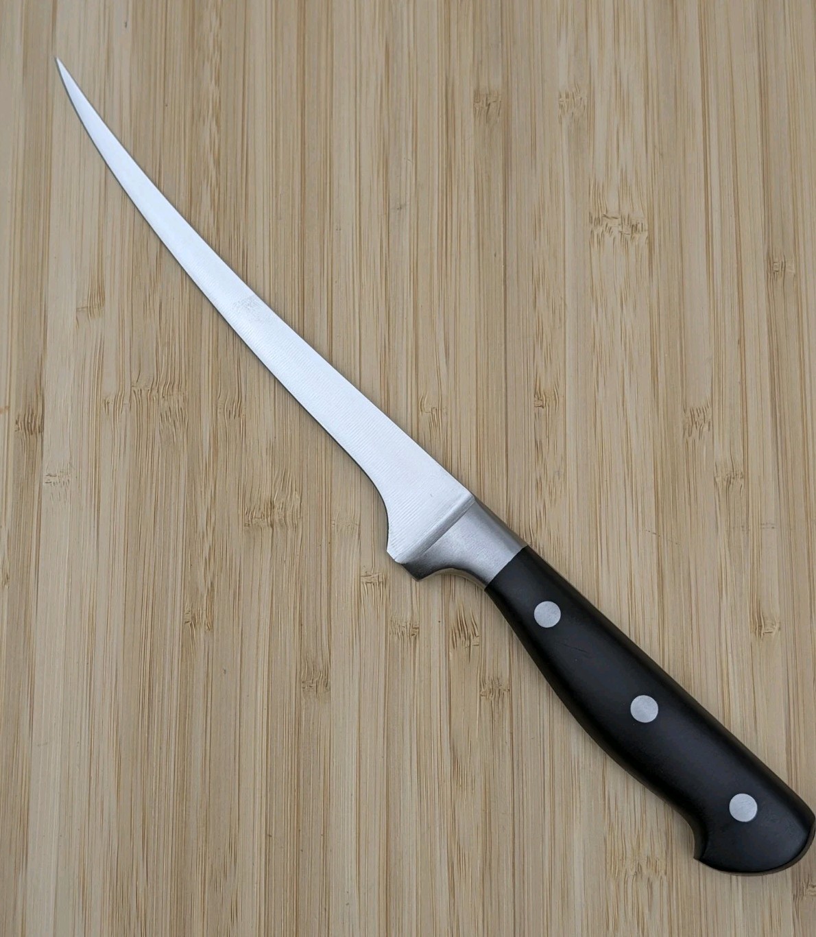 CRAFTED CULINARY 7-inch Flexible FILET Knife, Stainless Steel Blade, Full-Tang