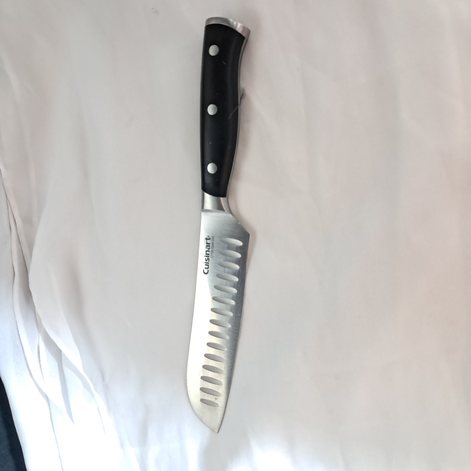 Cuisinart CLASSIC 7″ Santoku Knife STAINLESS Blade BLACK Handle w/ SILVER Cap