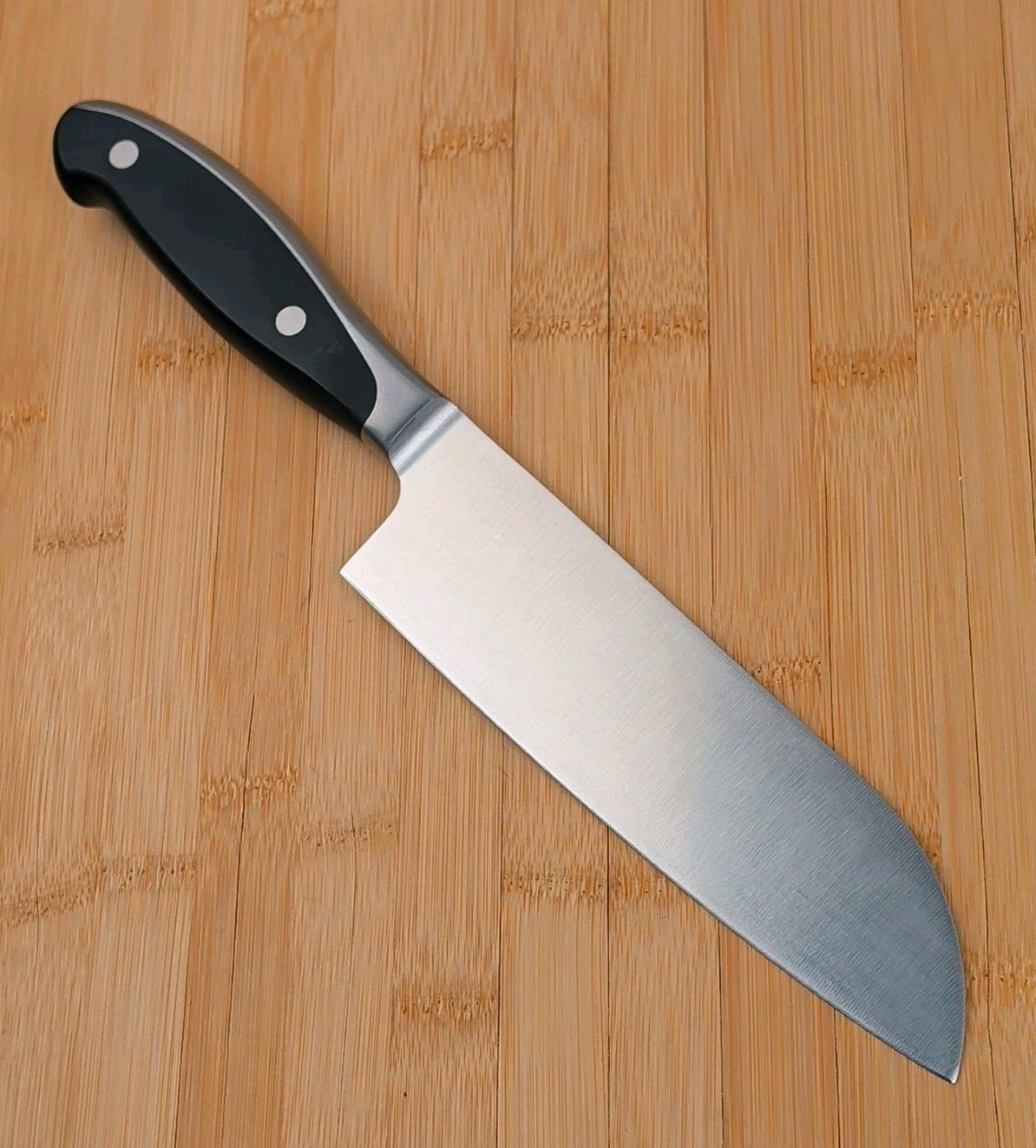 HENCKELS Forged SYNERGY 7-inch SANTOKU Knife, GERMAN Stainless Steel, 16008-180