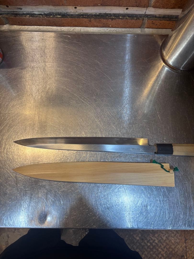 Ginsan Silver 3 Yanagiba Kitchen Knife 300mm Buffalo Octagonal Saya Box