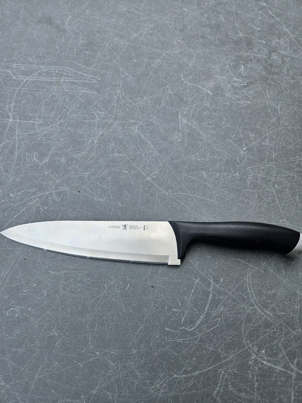 J.A. Henckles International Knife Silver Cap Stainless 13571-200(8″) Good Knife