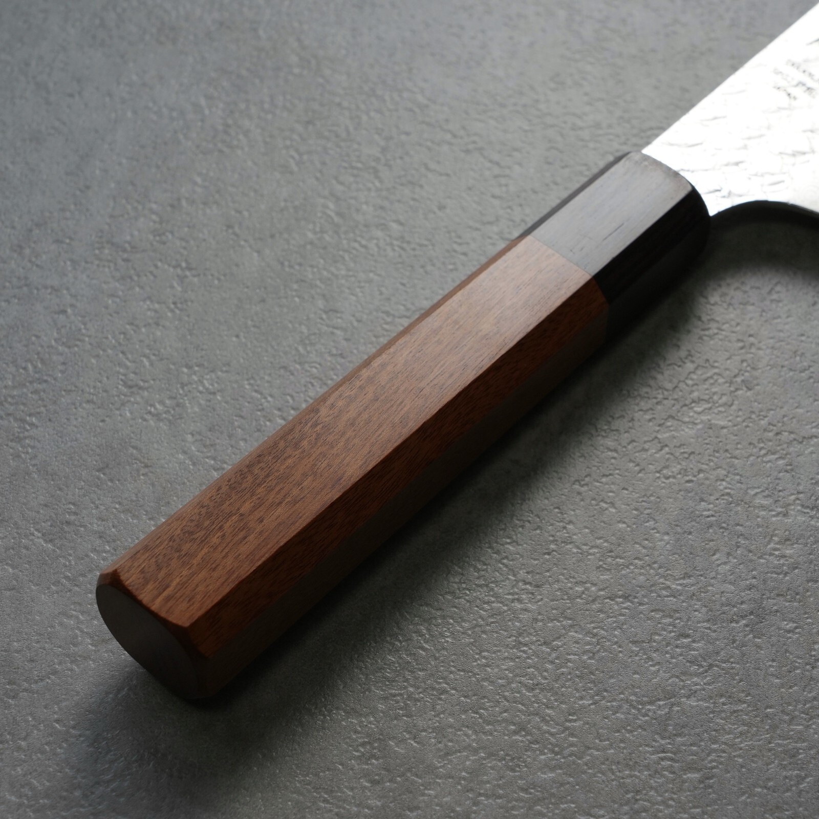 Sakai Takayuki SPG2 Hammered Damascus Wa Kengata Gyuto Chef Knife 190mm Rosewood