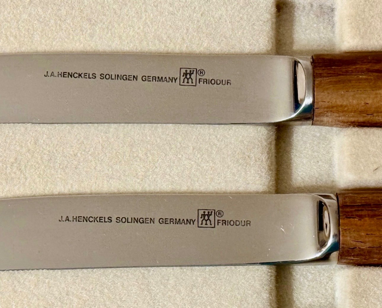 RARE JA Henckels Zwilling TEAK 4 Pc Steak Knife Set Wood Case Germany NEAR MINT