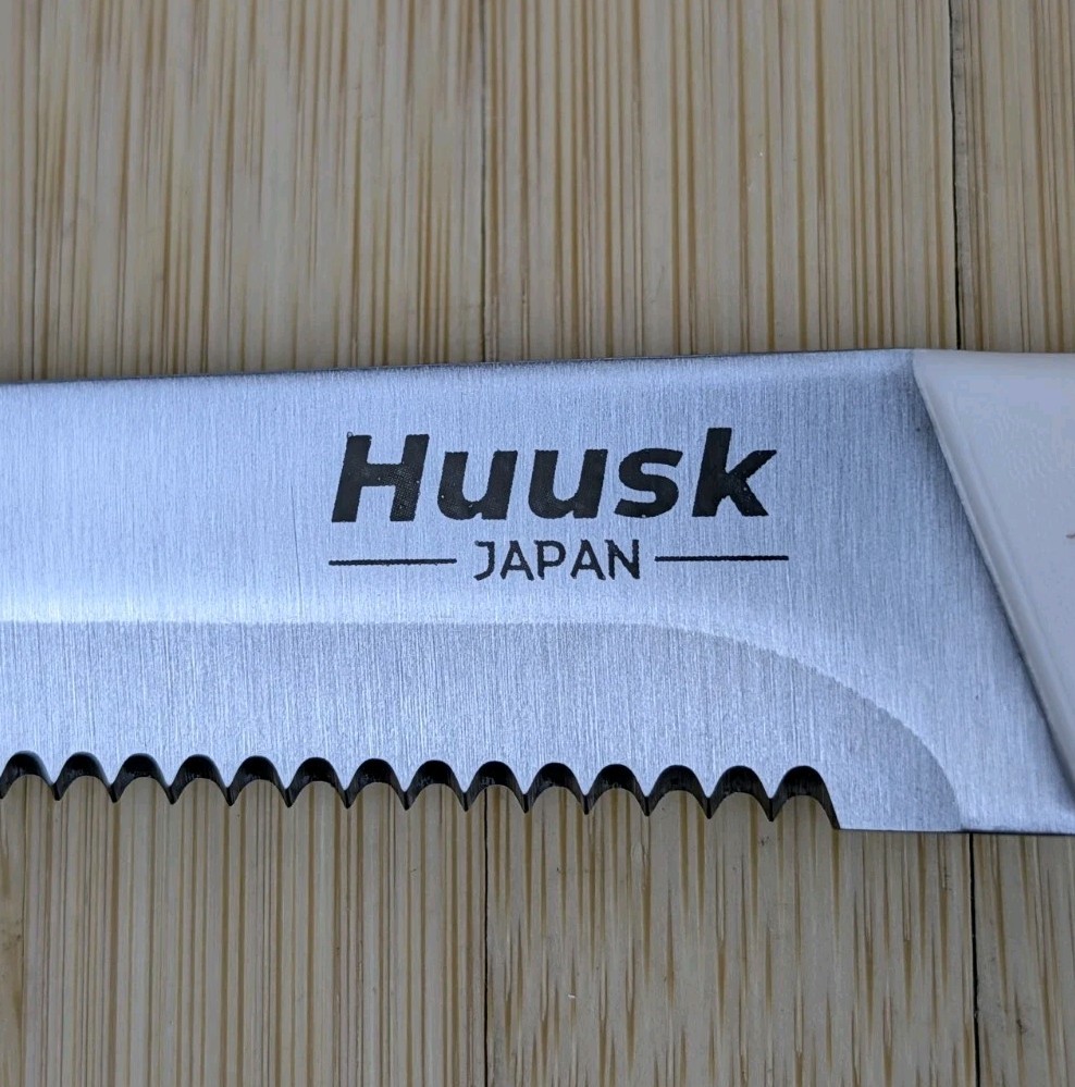 HUUSK Japan 4.5-in STEAK Knife w/ HIGH-CARBON Steel Blade w/ WHITE Handle, NEW
