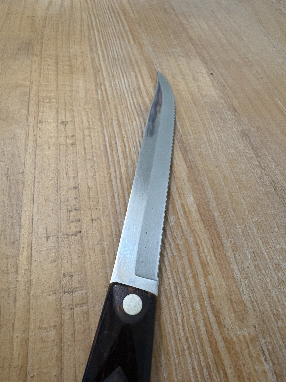 Cutco Serrated Slicing Carving Knife 1729 Dark Brown Handle Made in USA Vintage