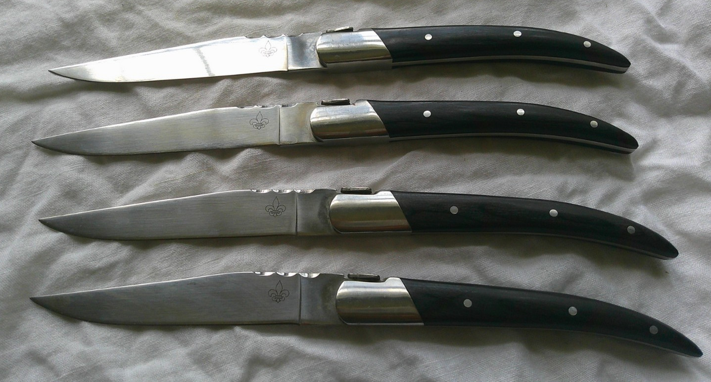 Laguiole Steak Knives France Brown Wood Handles Fleur de Lis and Bee Set of Four