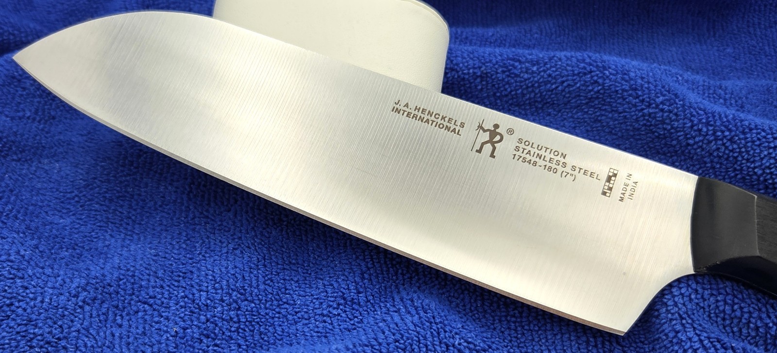 J. A. Henckels International Solution 17548-180 7″ Santoku Multipurpose Knife