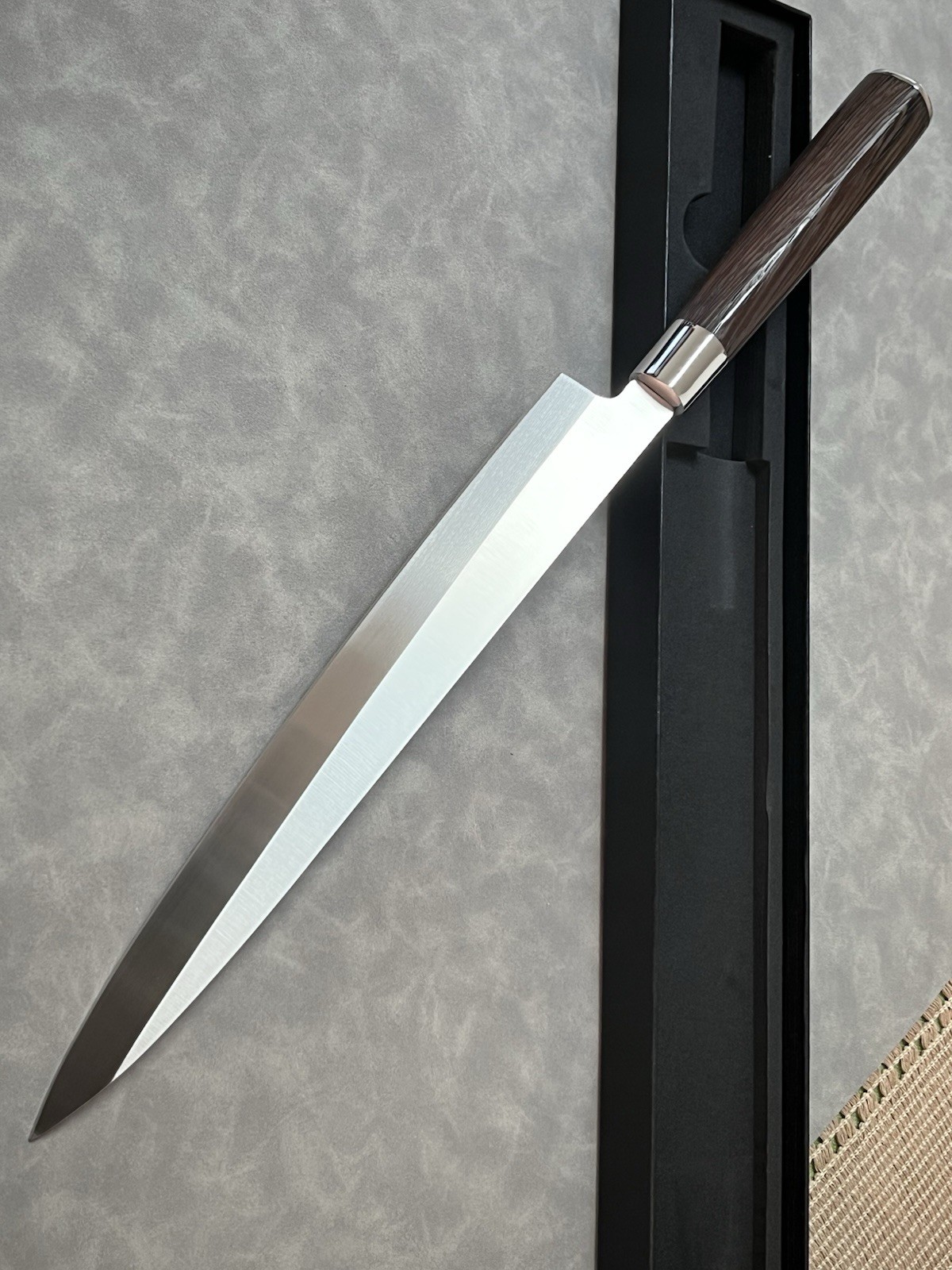 270mm Yanagiba Sushi Knife Right-Hand Single Bevel 7Cr15 Wenge Handle Gift Box