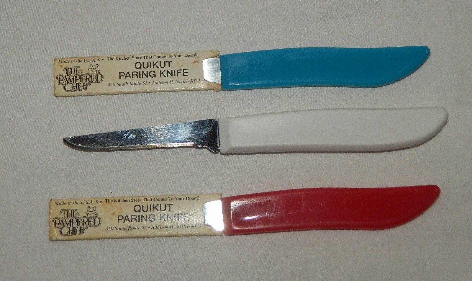3 Pampered Chef Quikut Paring Knife White Red Blue