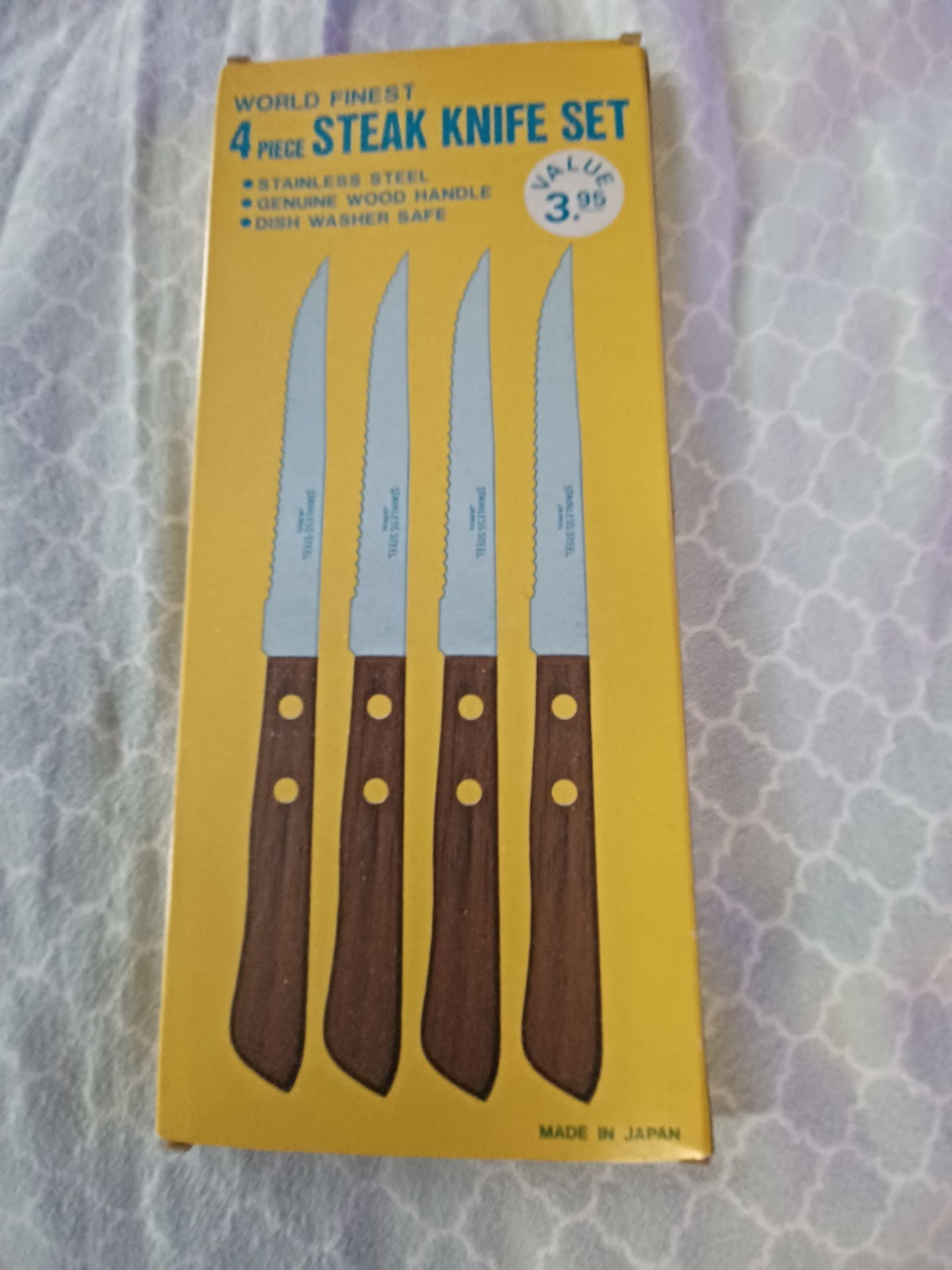 World Finest 4 Pc Steak Knife Set Stainless Steel Wood Handle Dishwasher Japan