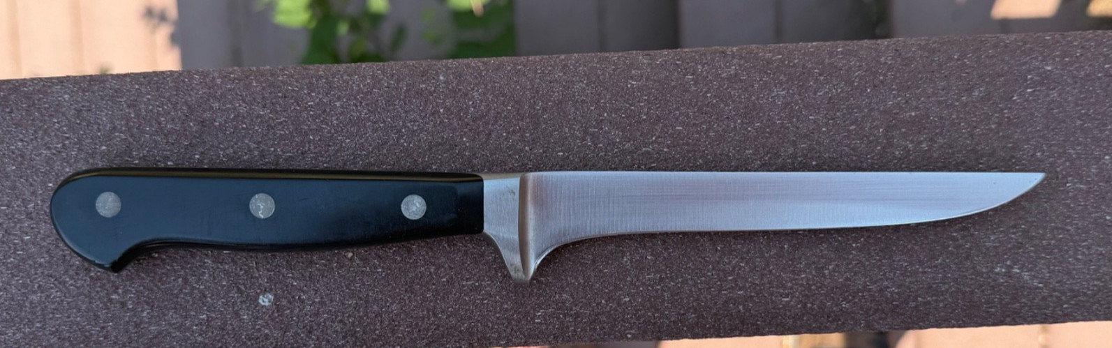VINTAGE WUSTHOF CLASSIC BONING KNIFE 5″ 4602/14CM INOX SOLINGEN GERMANY BLACK