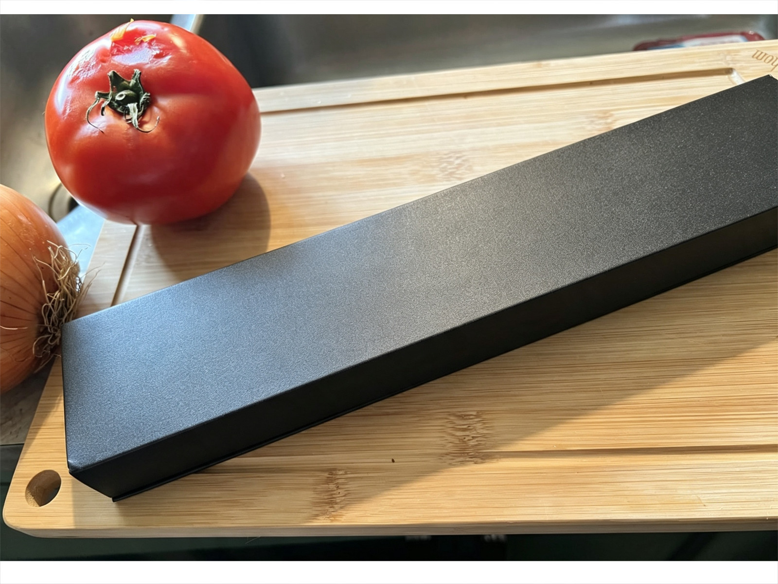 Japanese Chef Knife , 8 Inch Kitchen Knife with Ergonomic Handle 、 Gift Box