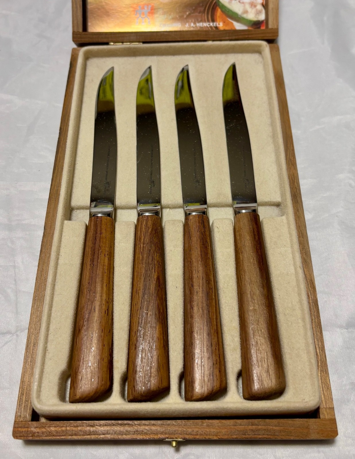RARE JA Henckels Zwilling TEAK 4 Pc Steak Knife Set Wood Case Germany NEAR MINT