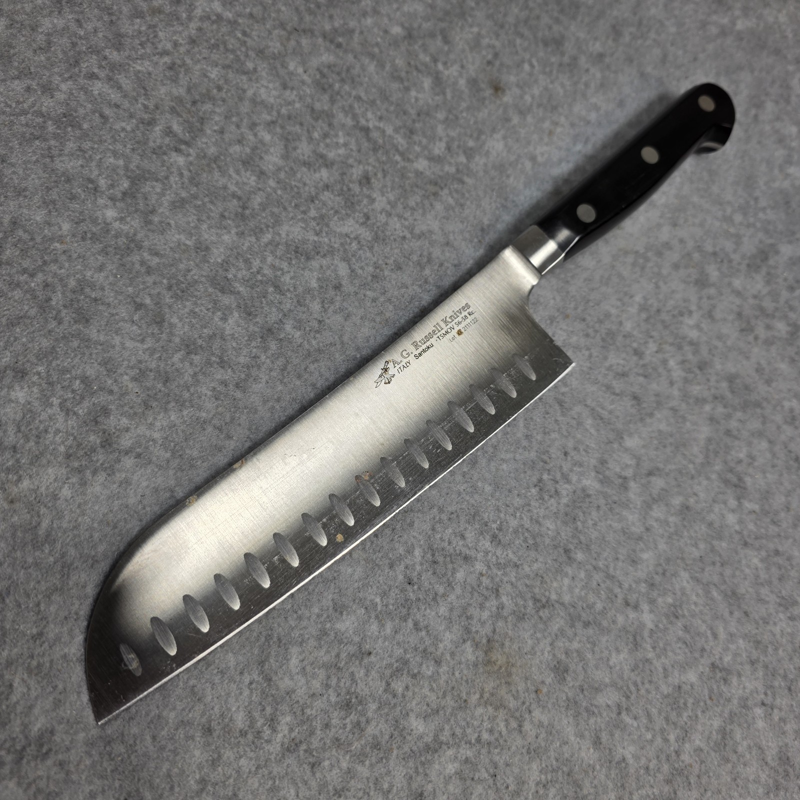 AG Russell Italy Santoku 7″ Vanadium High-Carbon Knife T5MOV 56-58 Rc. Forged