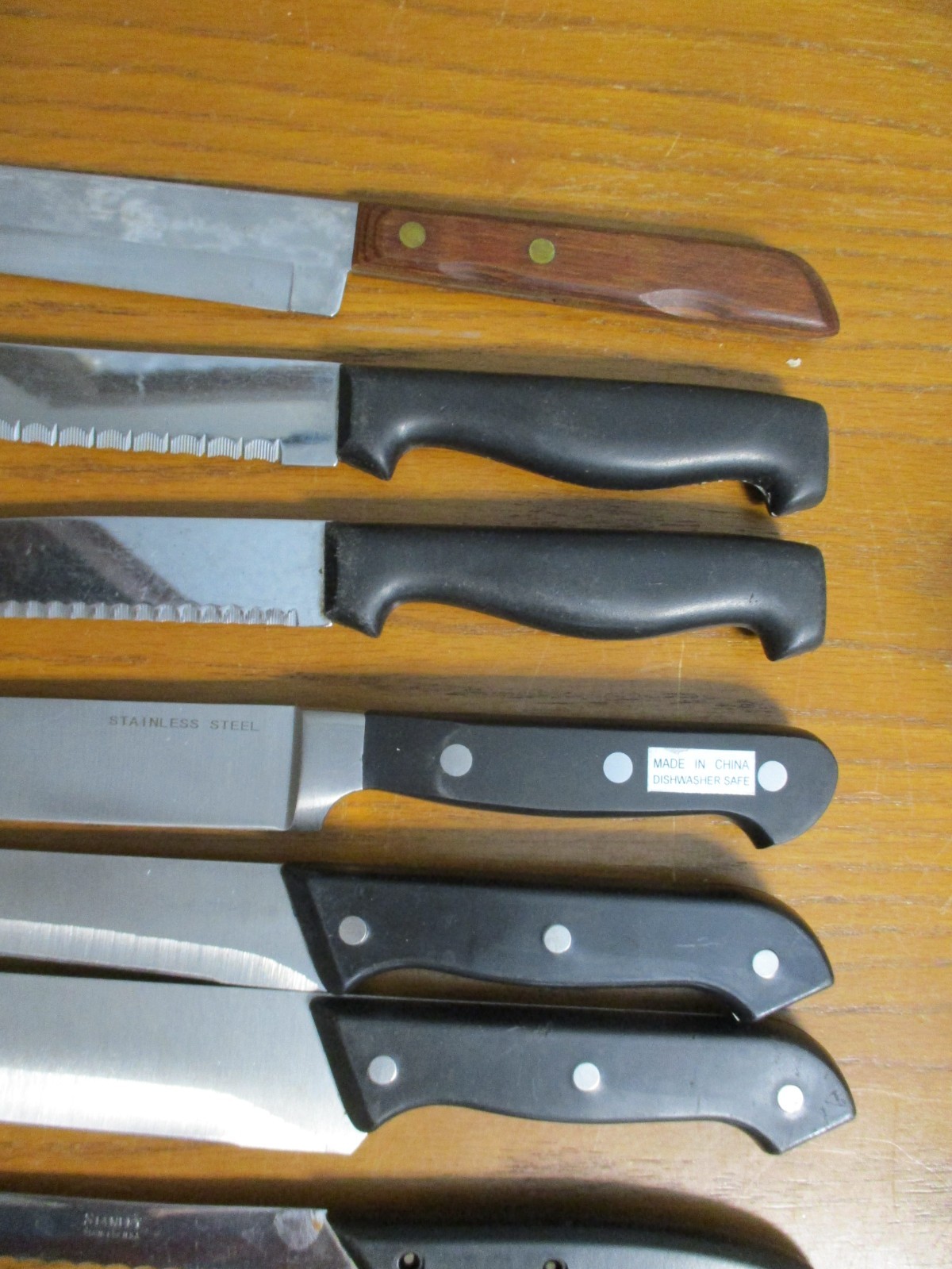 Mixed Lot of 8 Kitchen Knives