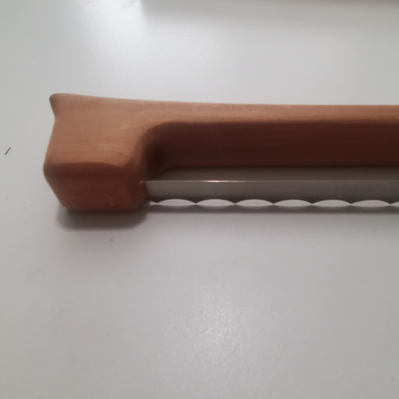 Vintage Fiddle Bow Bread Knife Right Hand 60749 With Retail Box