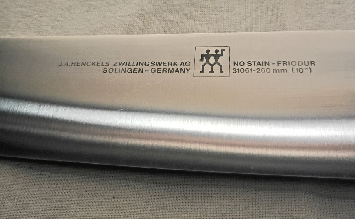 J.A. Henckles Zwillingswerk No Stain Chef Knife 31061-260mm 10″ Germany