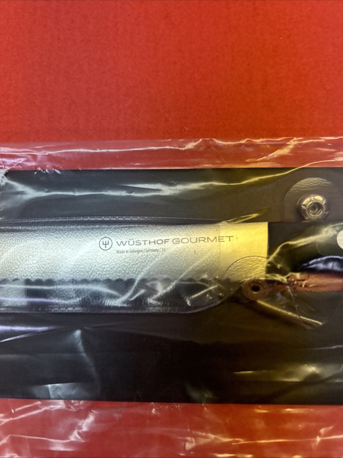 WUSTHOF Gourmet 5” Serrated Utility Knife