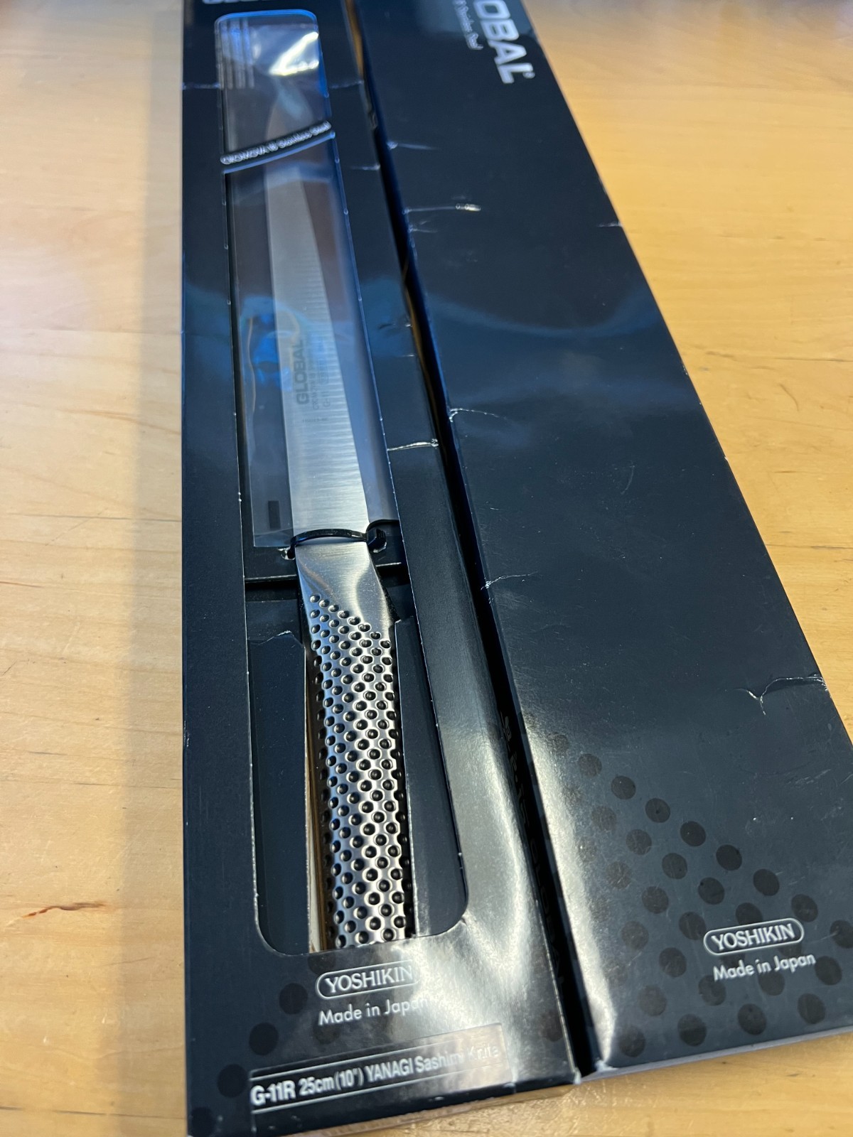 Global G-11R – 10″ Yanagi Sashimi Knife in retail box