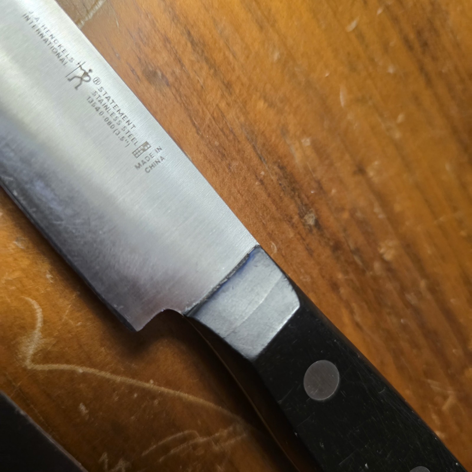 Cracked handles 4 J. A. Henckles Internatonal Knives
