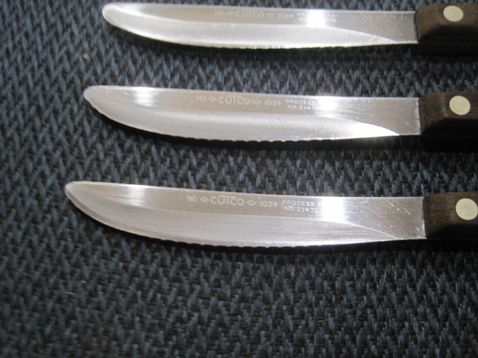 VTG Set of Three (3)three Cutco USA 1059 Serrated Steak Knives Brown Wood Handle