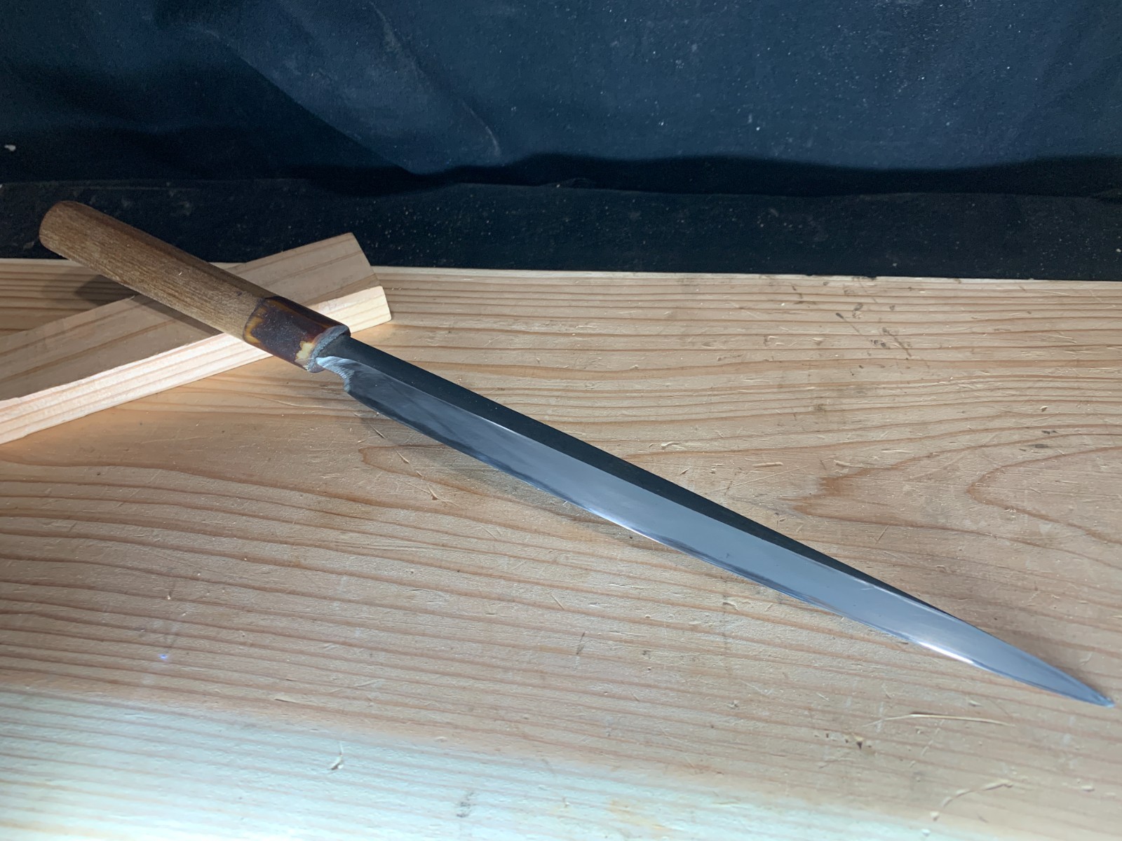 Used: Japanese Kitchen Knife – Yanagiba Sashimi – horn – 23-39cm 128g