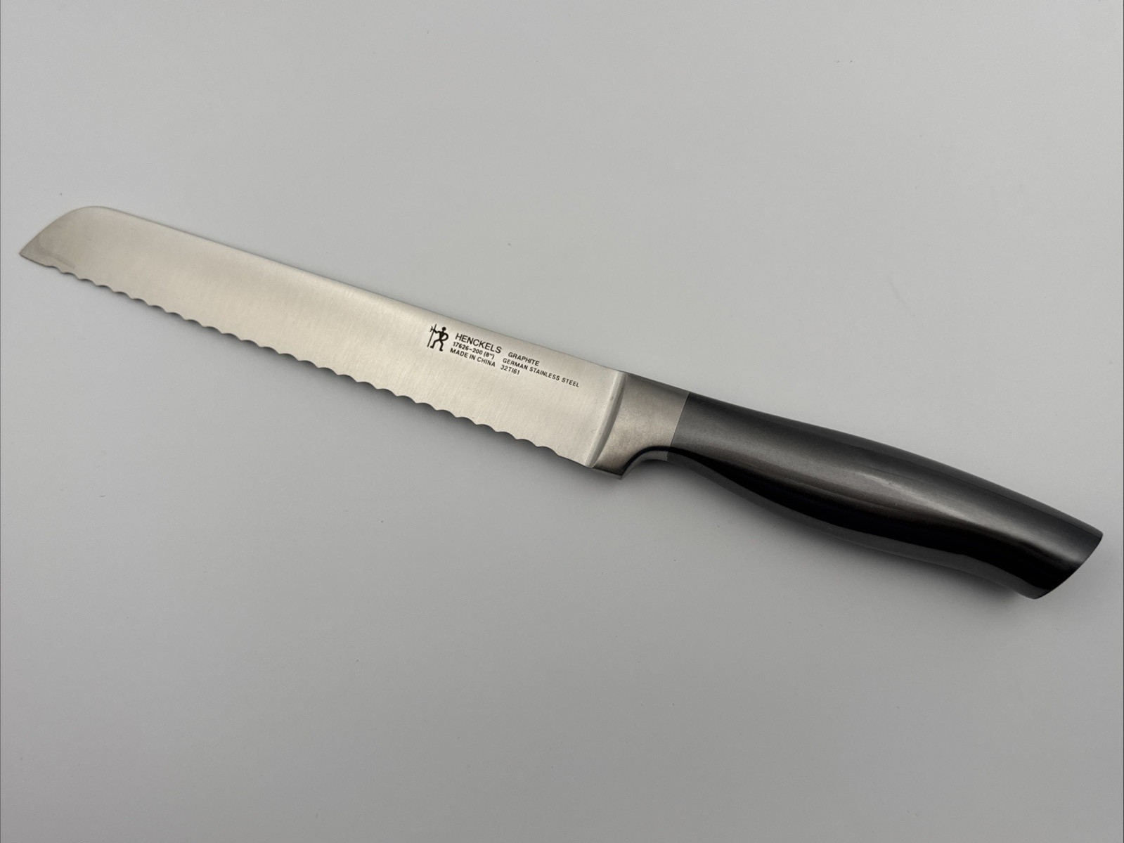 HENCKELS Forged GRAPHITE 8” Serrated Bread Knife