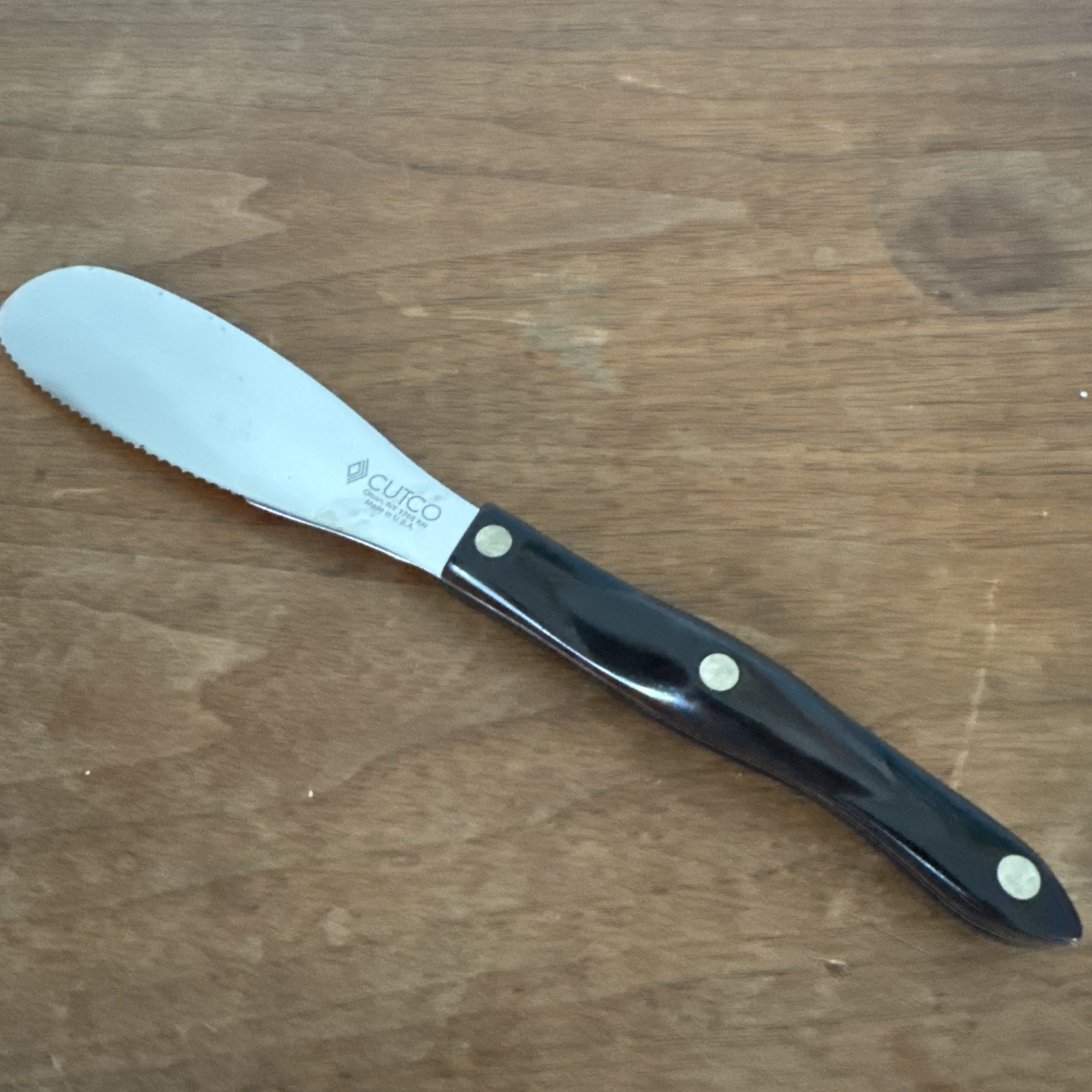 Vintage Cutco 1768 KN Serrated Spatula Spreader Knife Brown Swirl Handle, USA