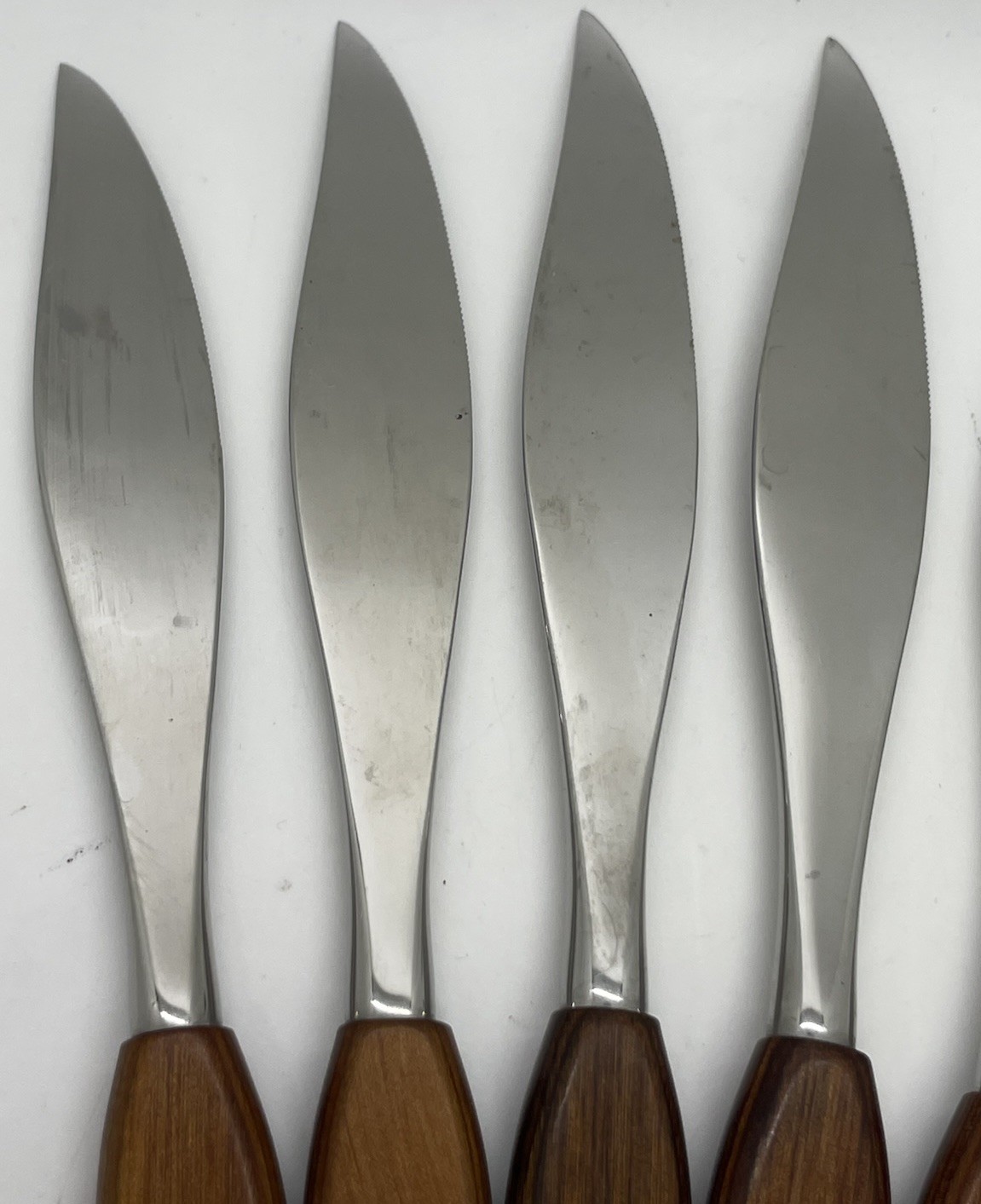 Set of 6 Vintage Fleetwood Designer Steak Knives Stainless with Teak Handles
