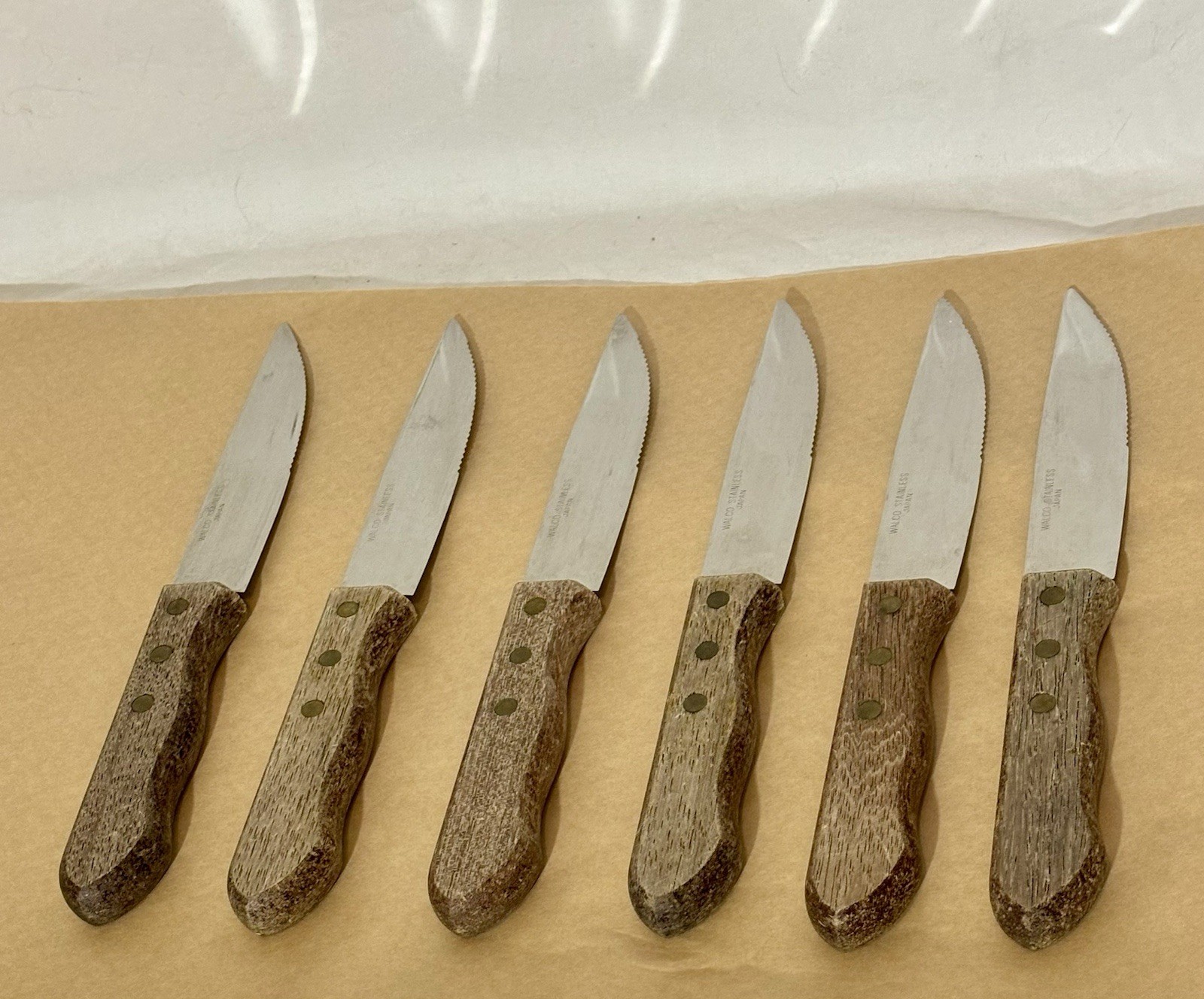 Set of 6 Walco Stainless Steel Steak Knives, Used