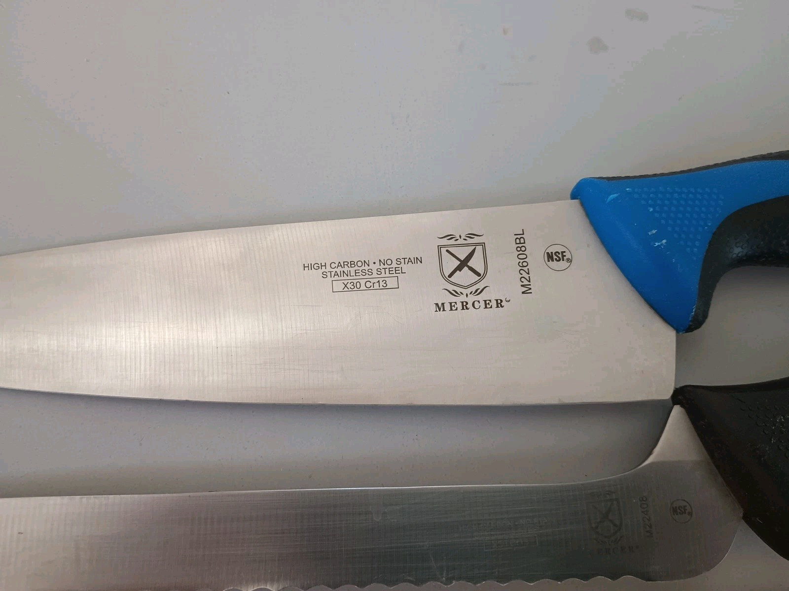 2 MERCER NSF KNIVES 8″ BREAD M22408, 8″ CHEF M22608BL NSF Commercial Millennia