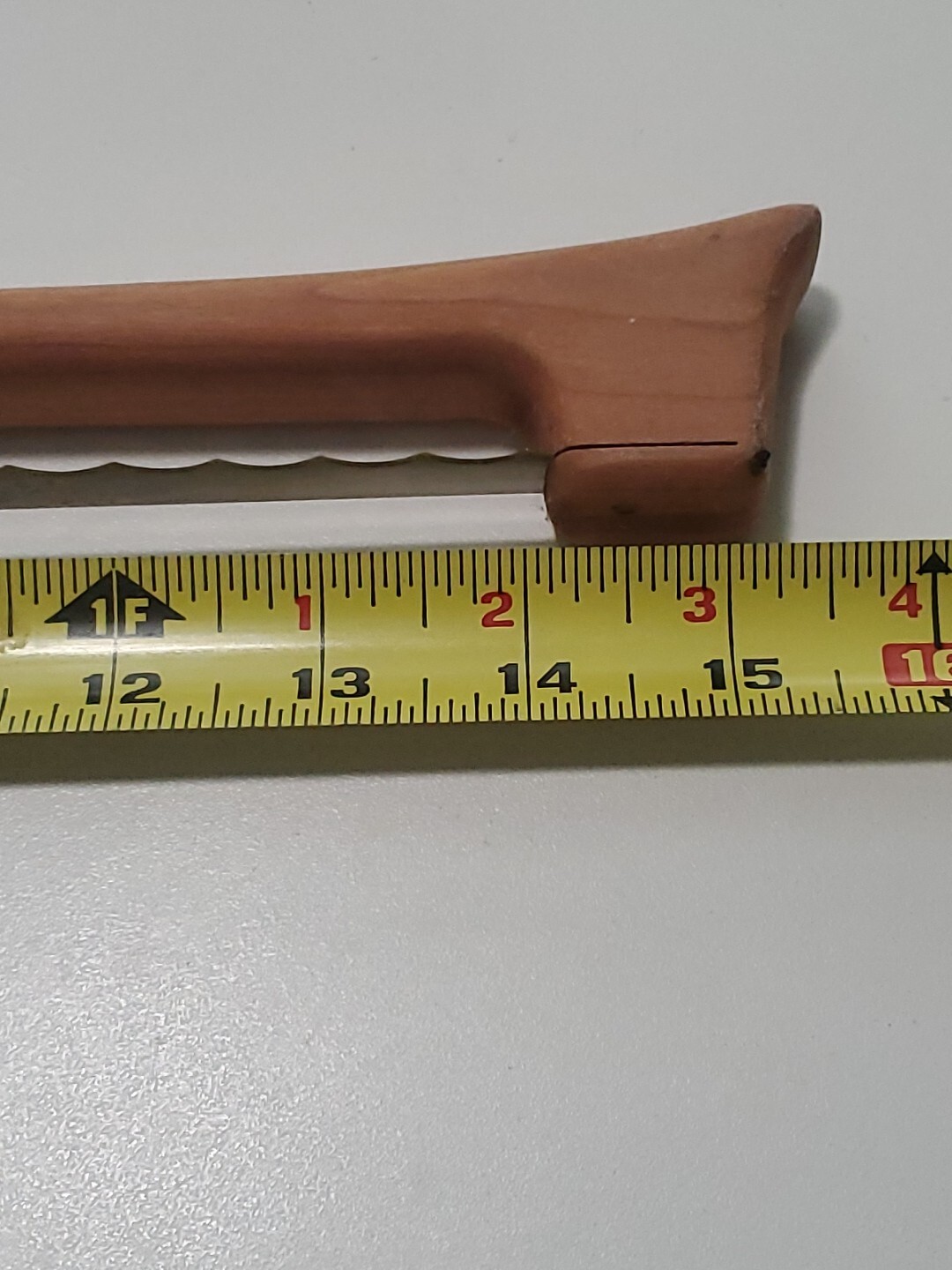 Vintage Fiddle Bow Bread Knife Right Hand 60749 With Retail Box