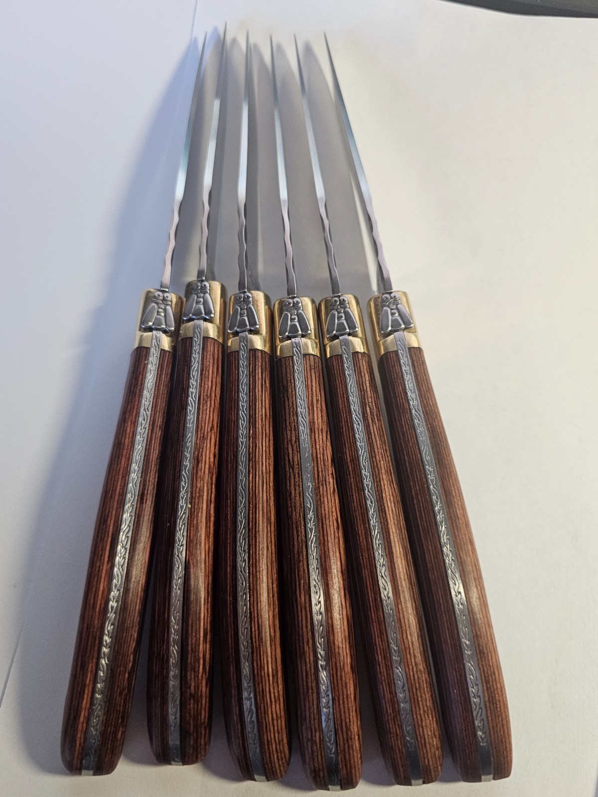 Laguiole L’Eclair 6-Piece Steak Knife Set, 4 in Straight Edge, Wood Case