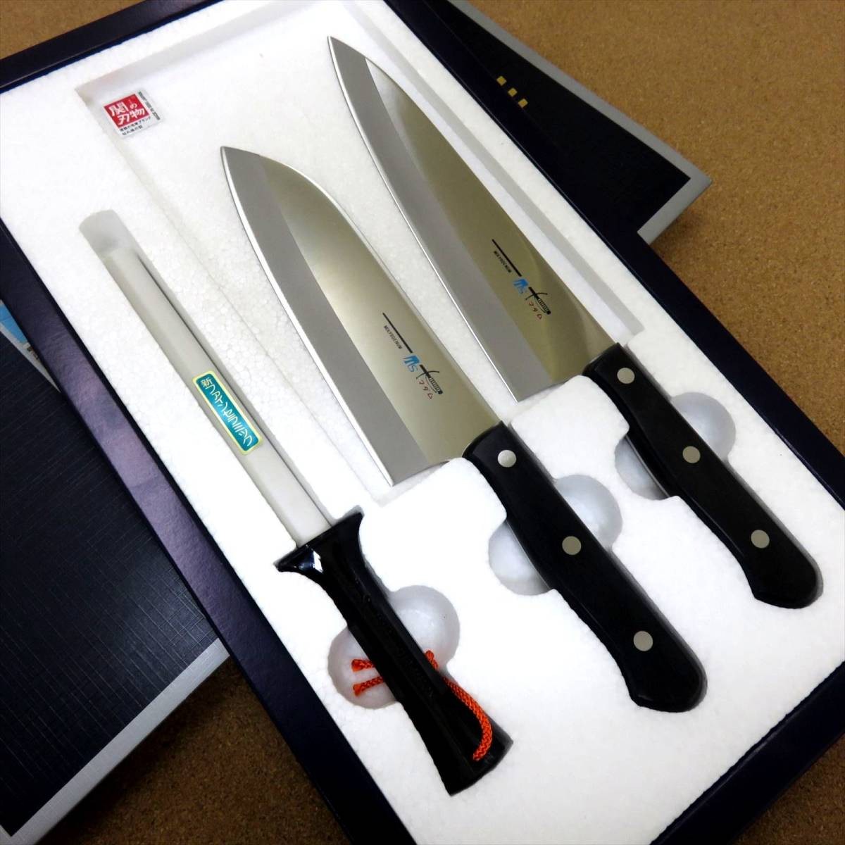 Santoku Knife Gyuto 3-Piece Set Chrome-Molybdenum TS Made in Japan okygiesw