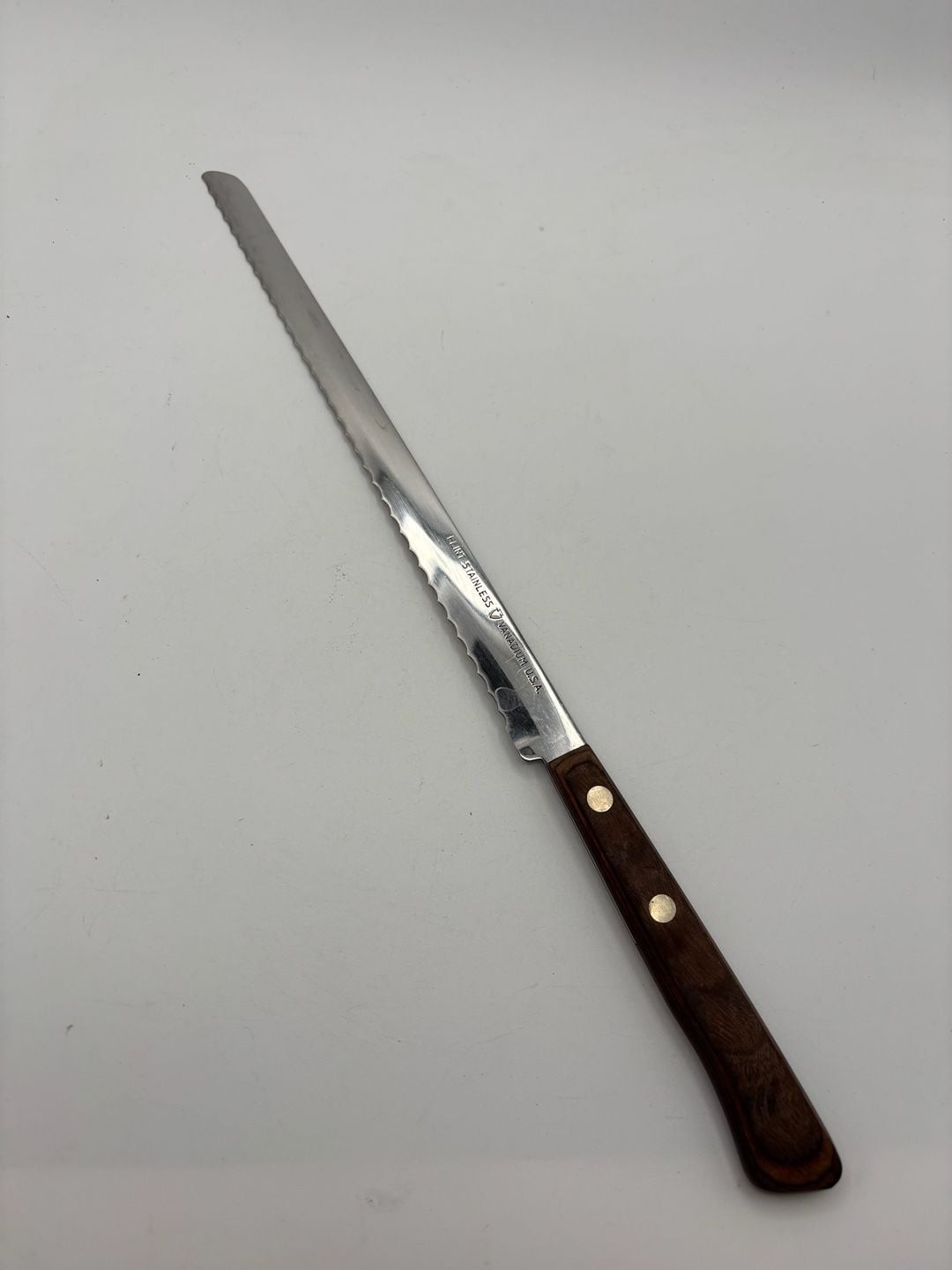 Vintage Ekco Flint Stainless Vanadium Serrated Bread Knife with Wood Handle
