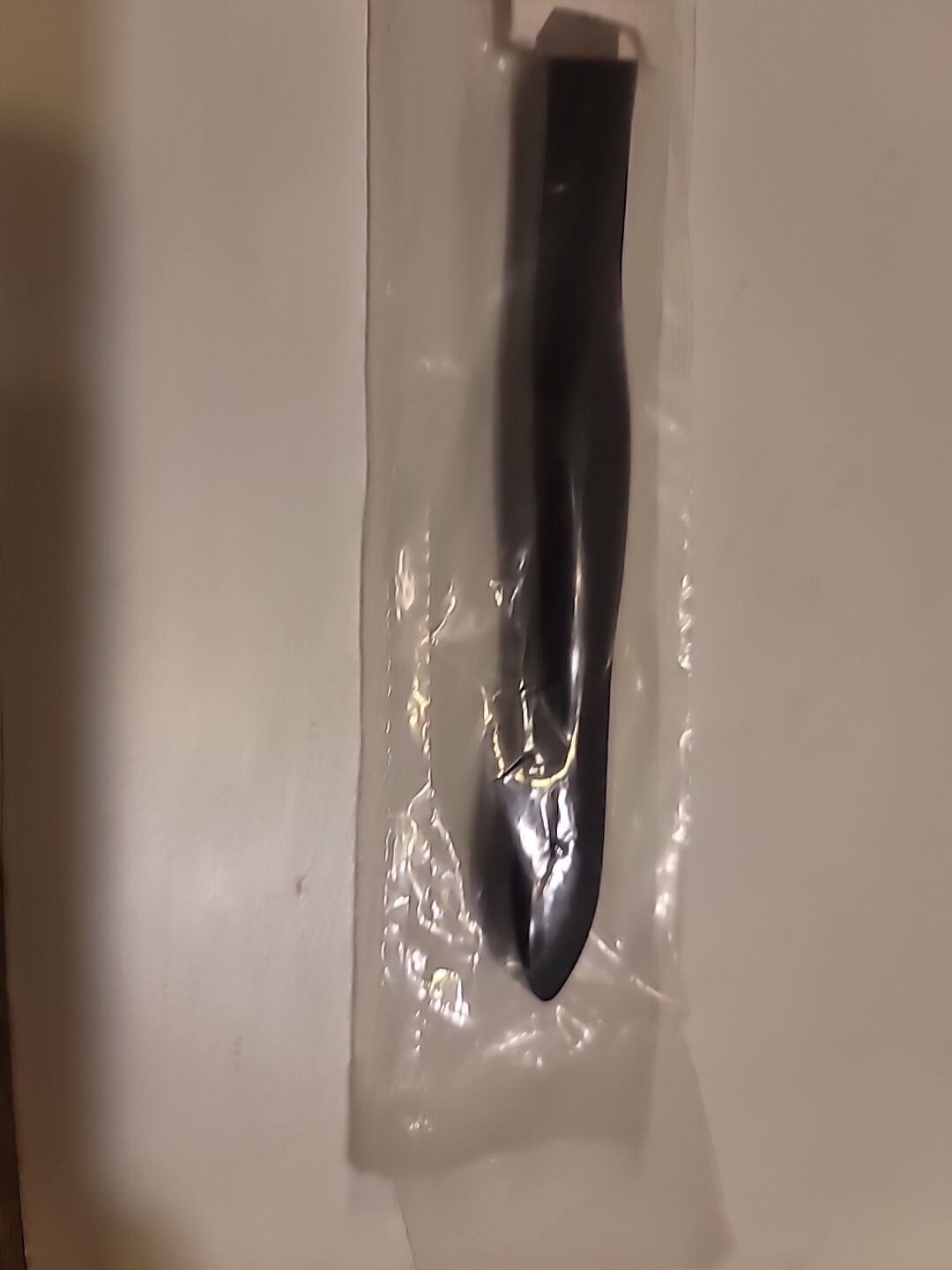 Cutco 1759 Classic Handle Serrated Table Knife New in Sealed Package