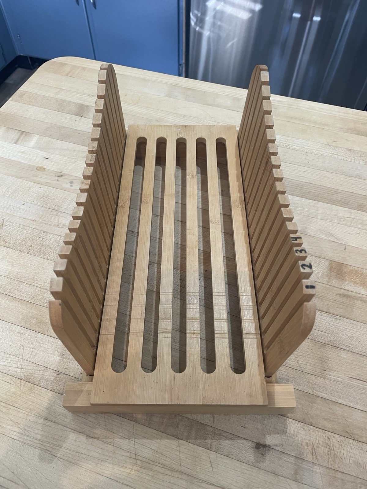 Bamboo Wooden Bread Slicer / Slotted Knife Sections – Designed