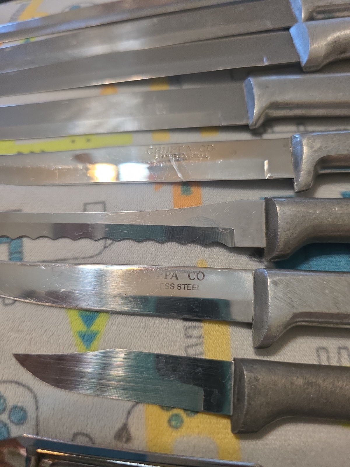 9 Rada & Rada Style Knives