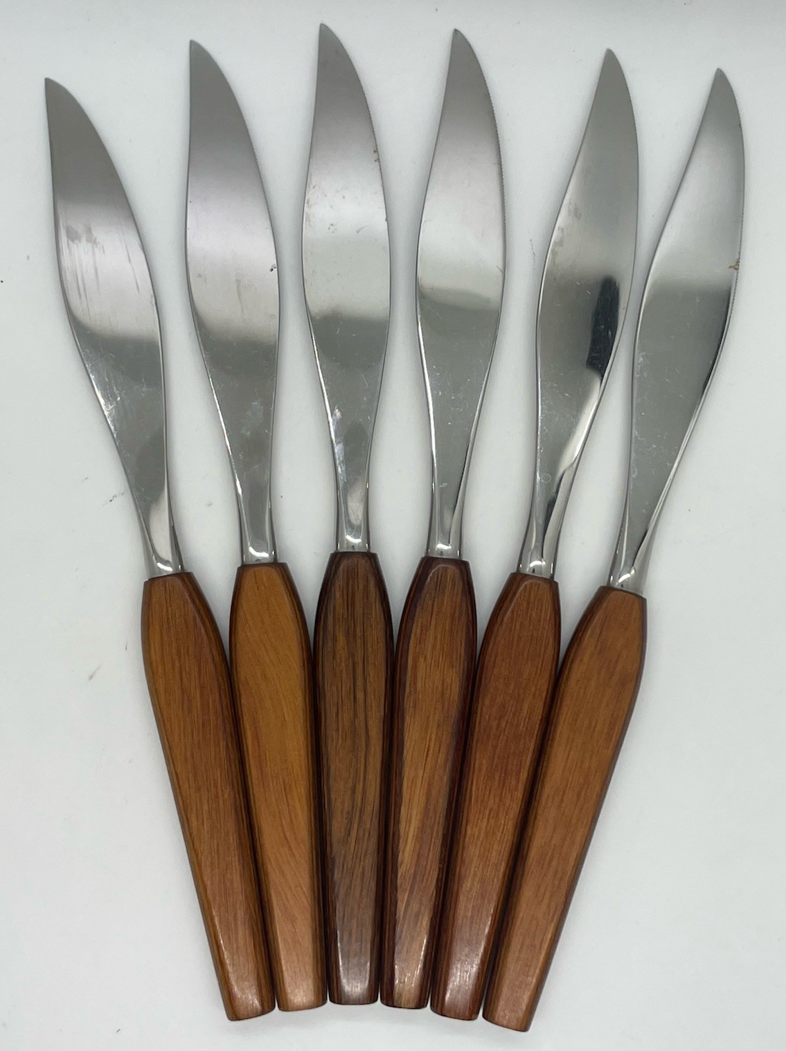 Set of 6 Vintage Fleetwood Designer Steak Knives Stainless with Teak Handles