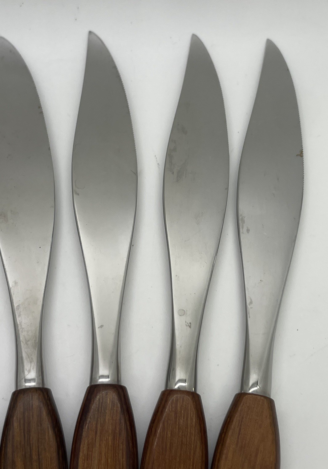 Set of 6 Vintage Fleetwood Designer Steak Knives Stainless with Teak Handles
