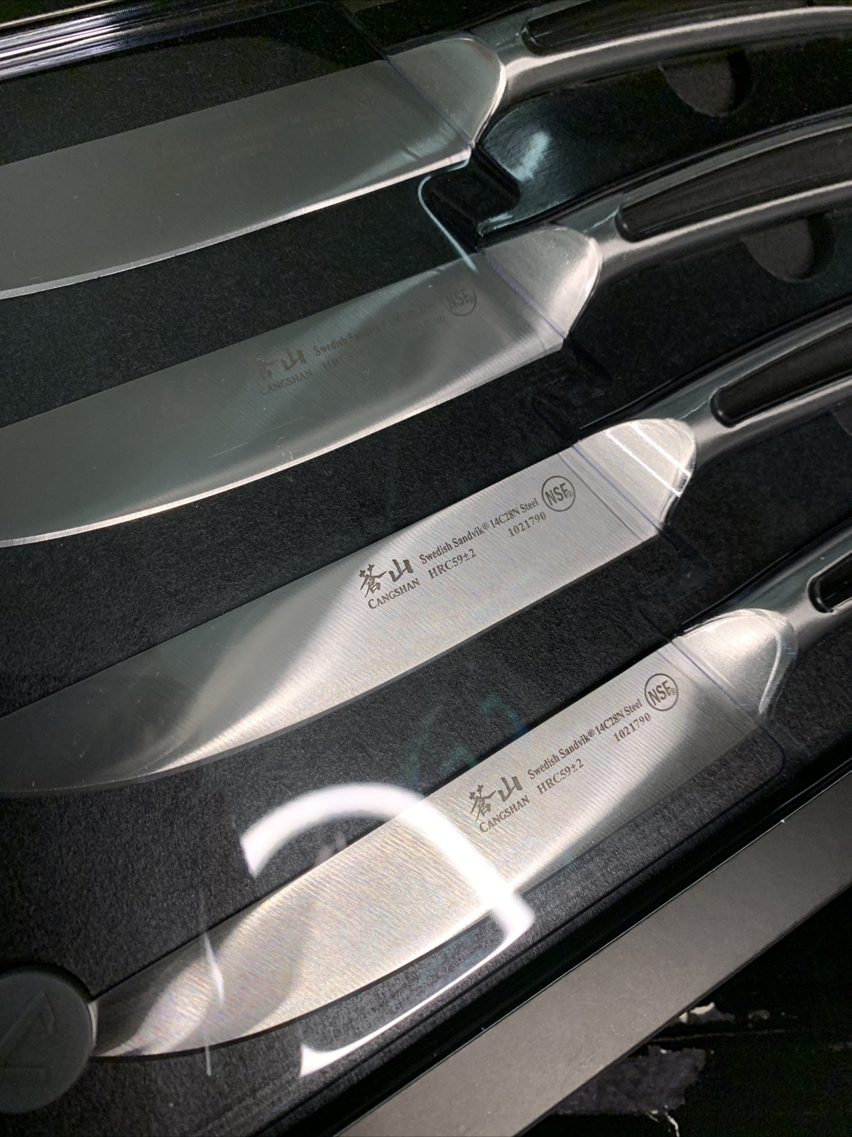 Cangshan TN1 Series 1021806 Swedish Sandvik 14C28N Steel Forged 4pc Steak Knife