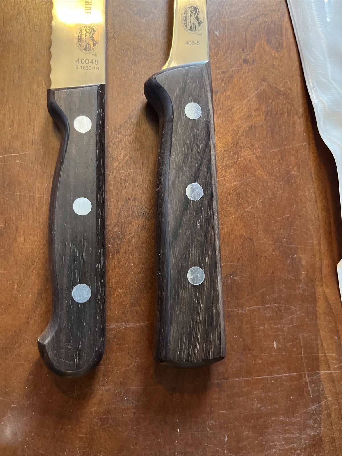 Lot of 4 Forschner Victorinox Knives Models 49010 40521 40048 4065 NICE SHARP!