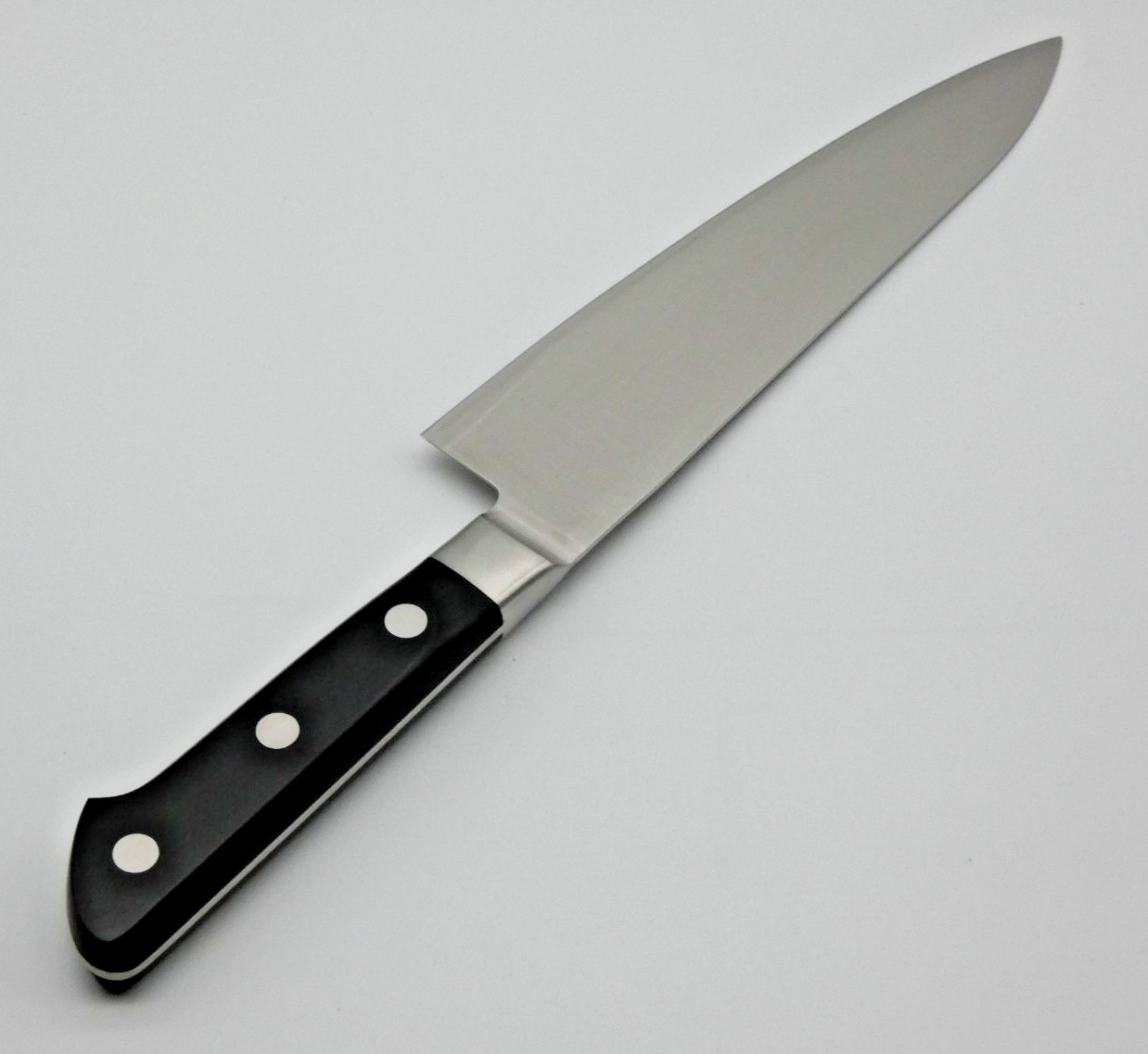 Fuji Cutlery Chef’s Gyuto Knife 180mm Molybdenum Stainless Steel Japan Finished